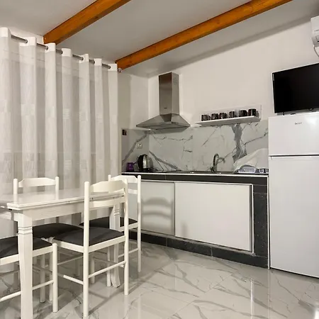 Fabio Rent House Vlorë