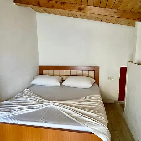 Fabio Rent House 3* Vlorë