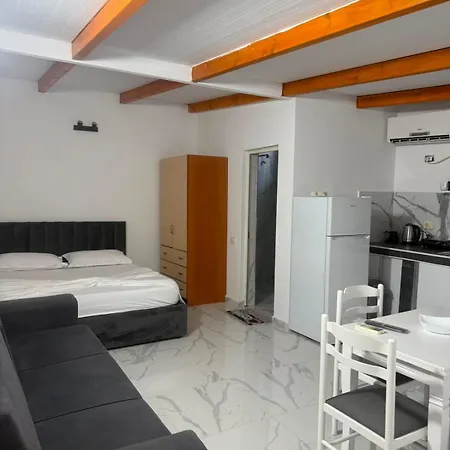 Fabio Rent House Vlorë